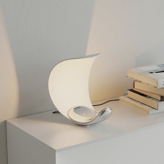 GraceGlow - Table Lamp with Elegant Swirls and Soft Glow