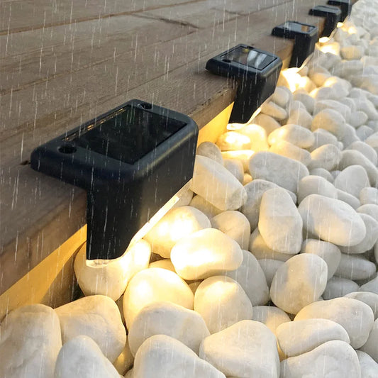 BrightWave™ Solar Outdoor Lights