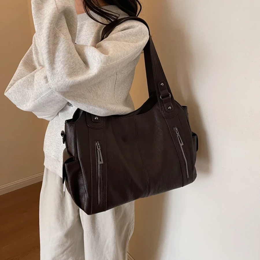 Amber Shoulder Bag – Chic and Versatile Everyday Handbag