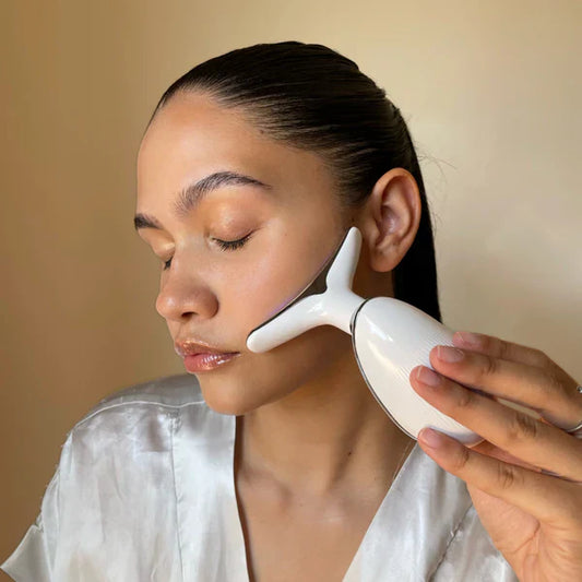 GlowLift™- Face Lifter