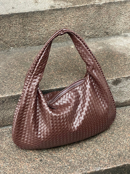 UrbanMuse™ – Style, space, and confidence in one perfect bag