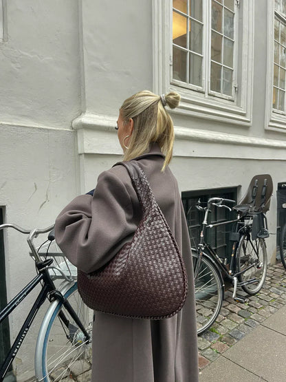UrbanMuse™ – Style, space, and confidence in one perfect bag