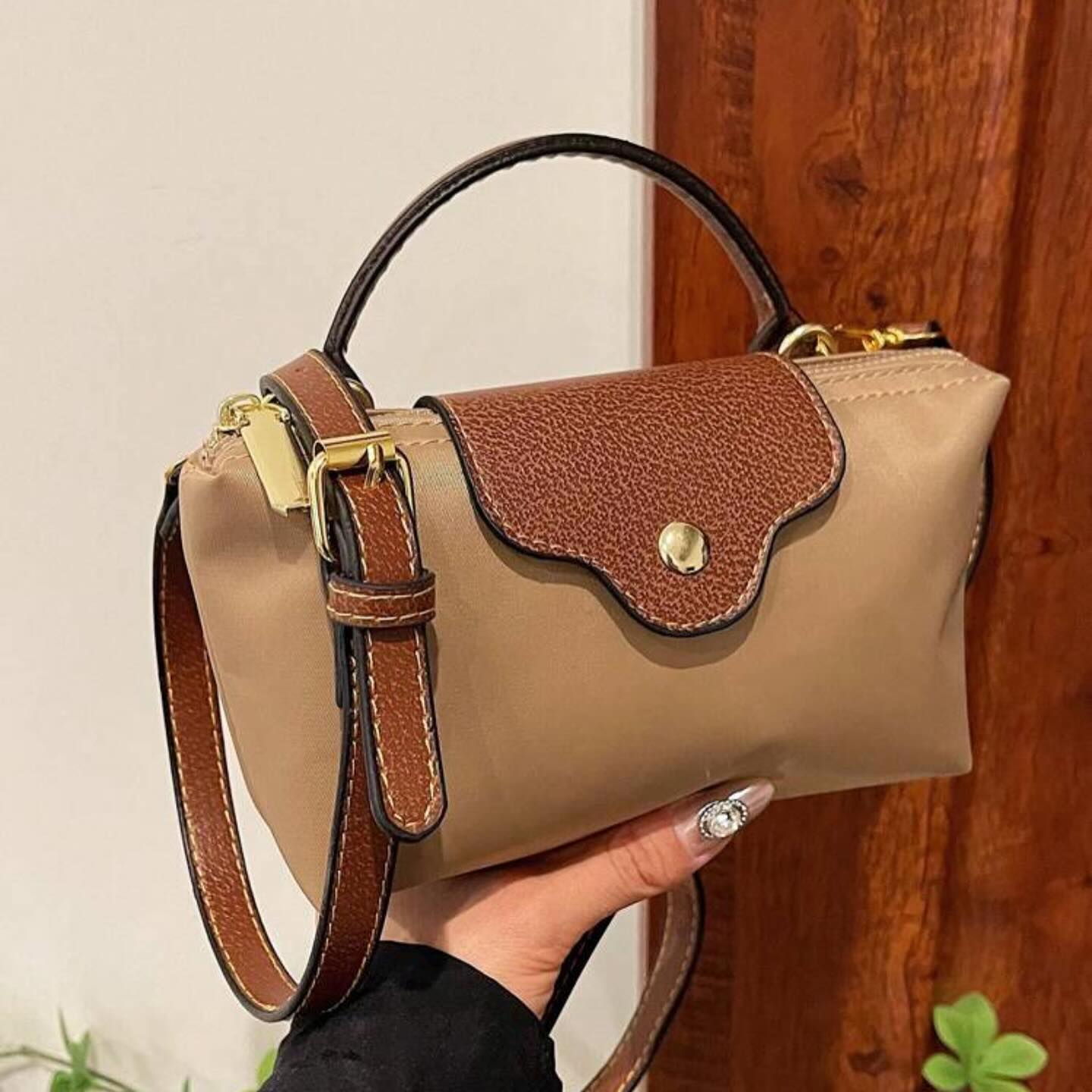 Celeste Mini Bag – Stylish & Compact Handbag for Women (1+1 FREE)