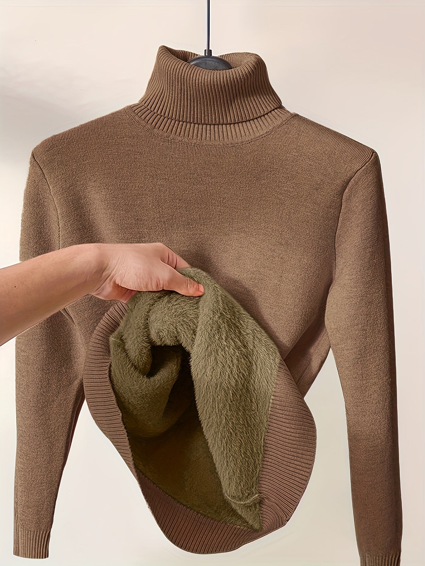 ZÖE - Soft Turtle Neck Pullover Sweater