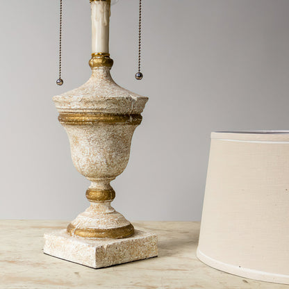 CleoAura - Stylish Table Lamp