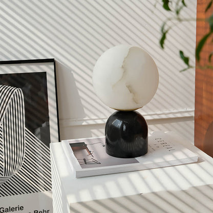 BillyBrilliance - Elegant Lamp