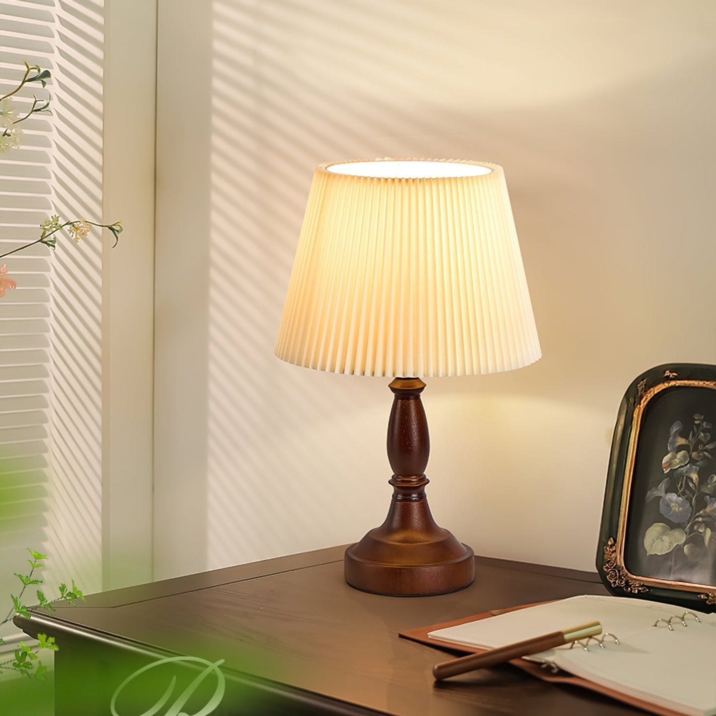 LunaRadiance - Desk Lamp