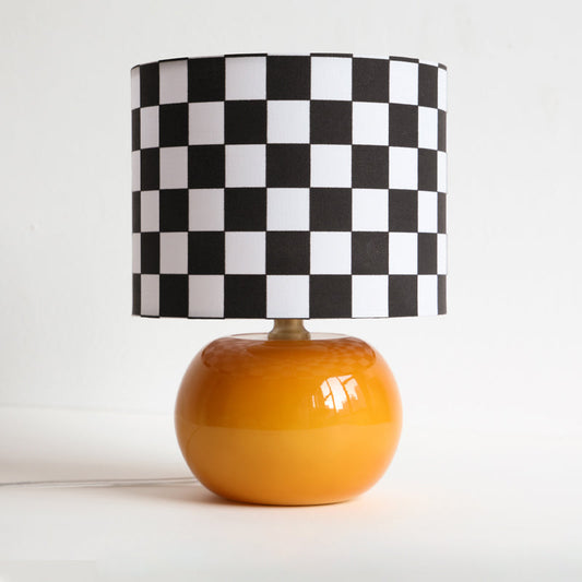 CubeAura - Elegant Geometric Table Lamp