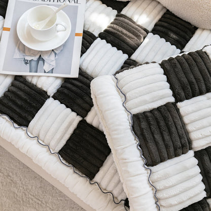 PetGuard™ – Quilted Scratch-Resistant Sofa Cover