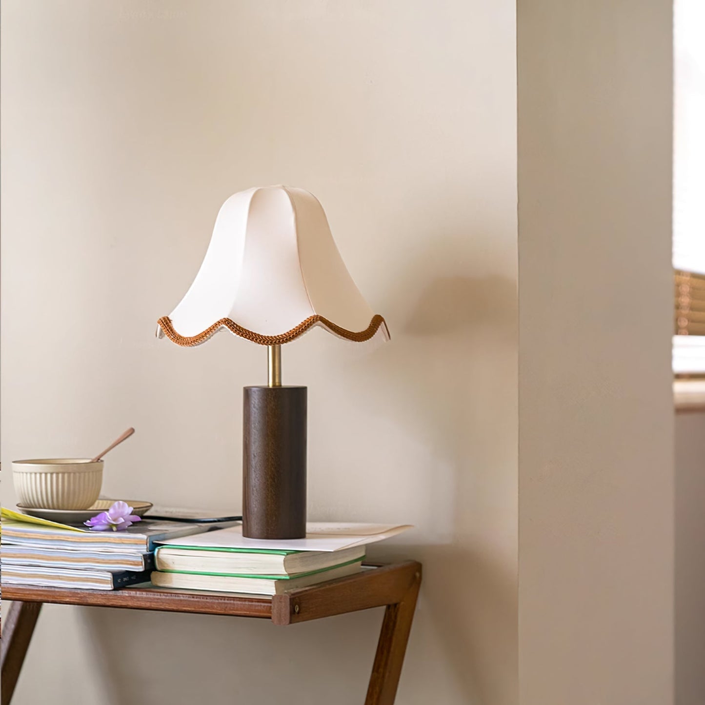 DanikaShine - LED Lamp
