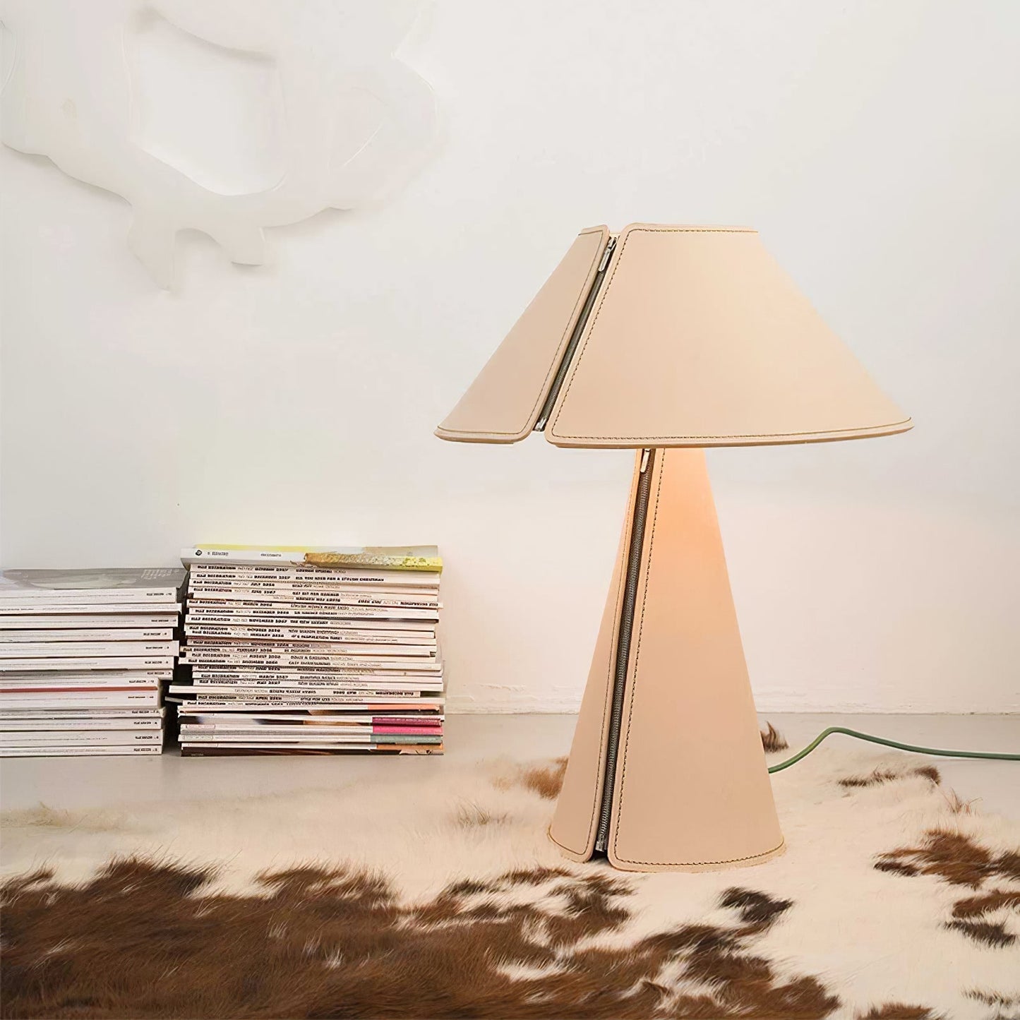 LumenLeaf - Stylish Desk Lamp