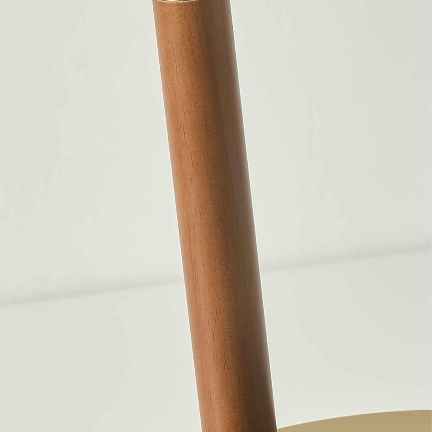GlamourLux – Luxurious Fabric Table Lamp