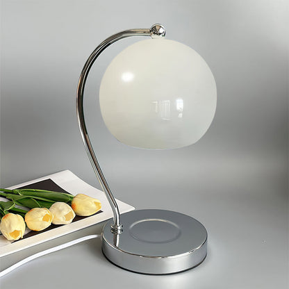 FlameGlow - Table Lamp with Candle-Like Light and Sleek Finish