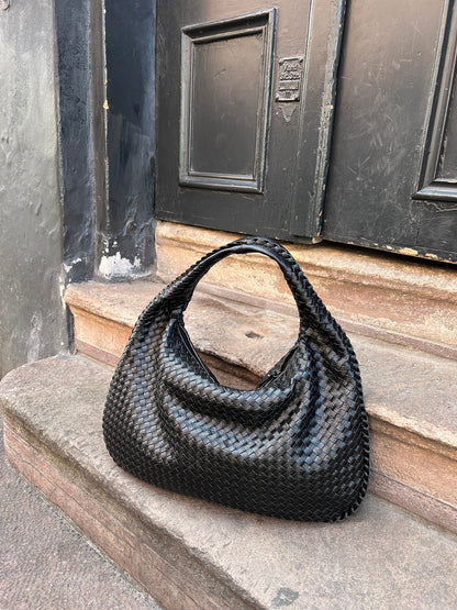 UrbanMuse™ – Style, space, and confidence in one perfect bag