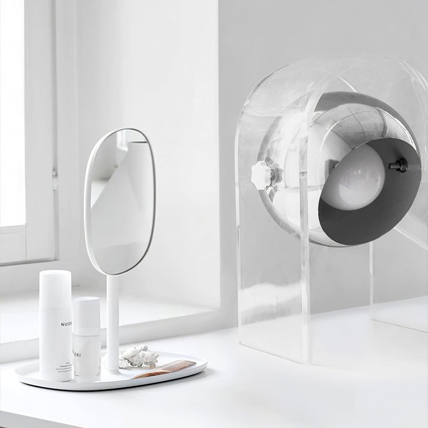 LuxeTouch - Sophisticated Table Lamp with Touch Activation