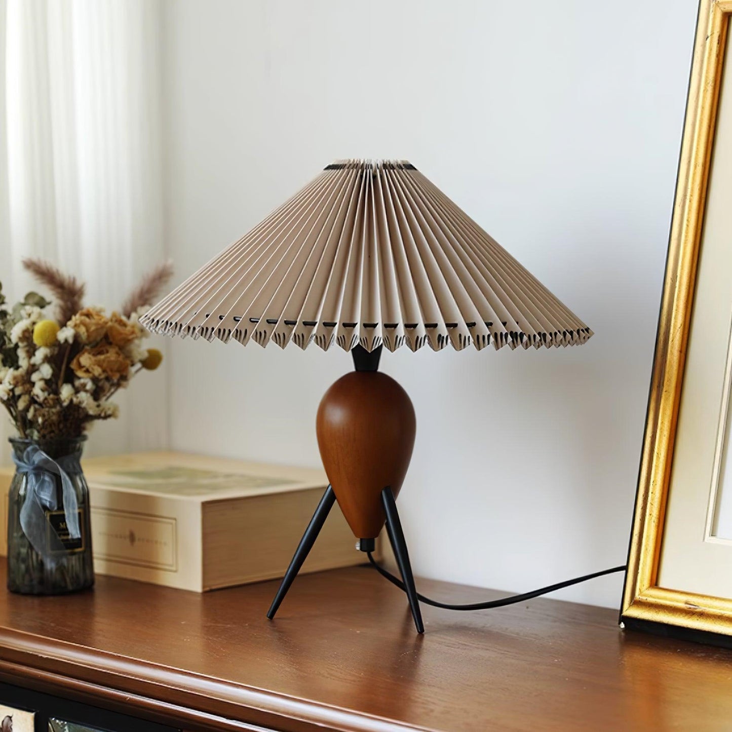 EcoBeam – Modern Tripod LED Lamp with Fabric Shade