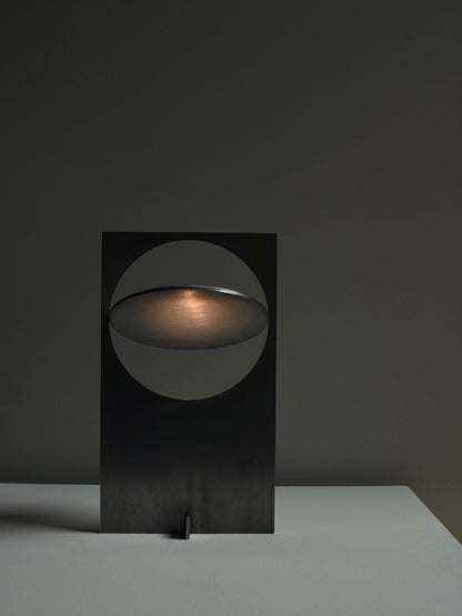 SleekShine - Minimalistische Tafel Lamp met LED Verlichting