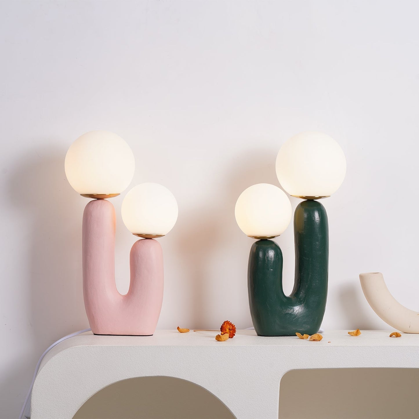 ClearLume – Sleek Glass and Resin Table Lamp