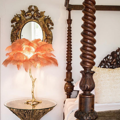 FeatherGlam – Luxurious Table Lamp
