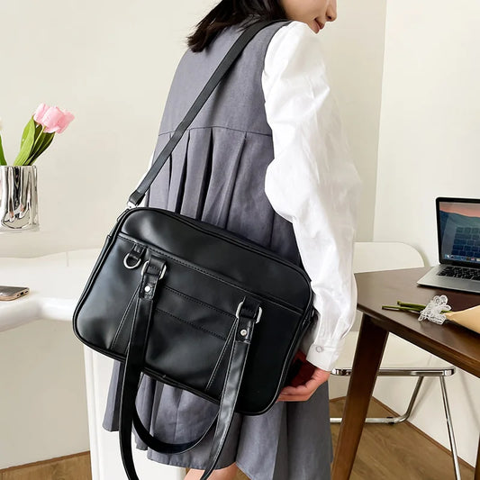 Nina Preppy Shoulder Bag – Chic and Stylish Everyday Handbag