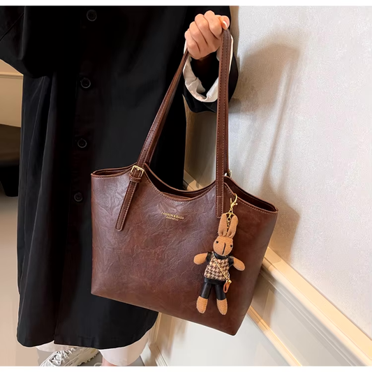 Hazel Classic Tote – Timeless and Elegant Everyday Handbag for Women