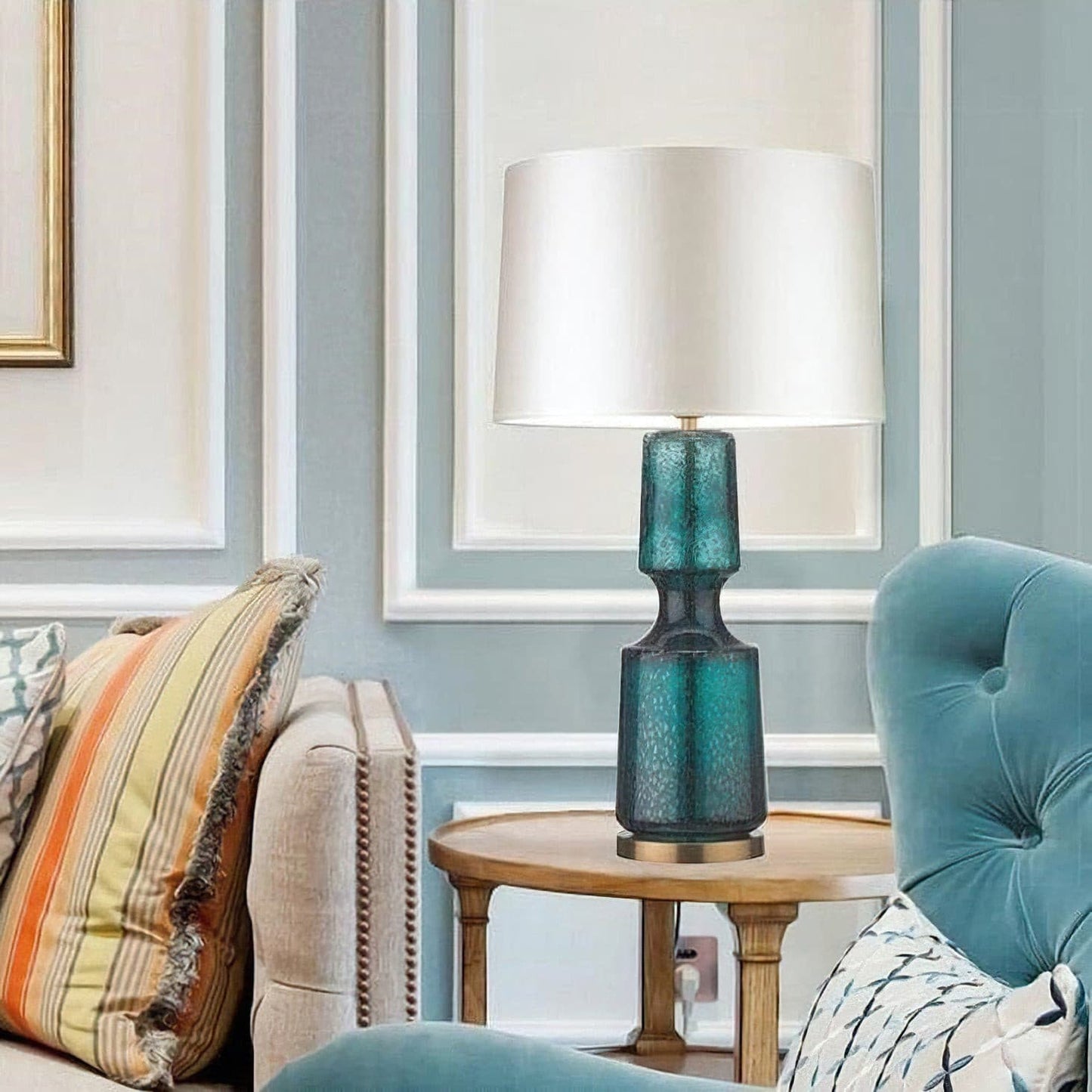 LuxAura – Elegant Metal and Glass Table Lamp
