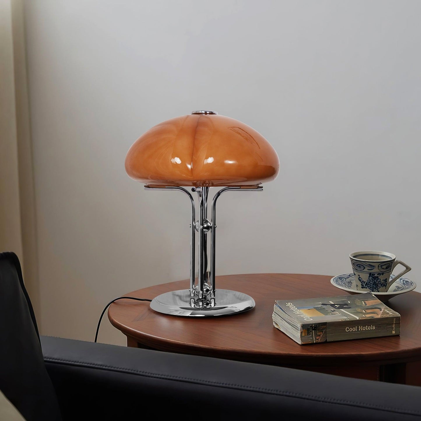 GlowMushroom - Bauhaus-Inspired Table Light