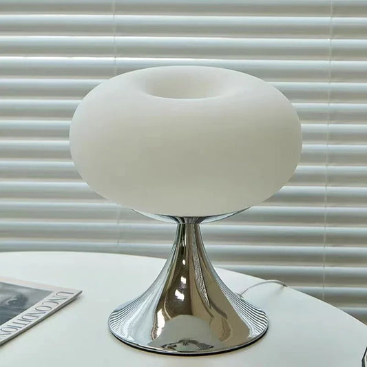 FruitLume - Apple-Shaped Table Lamp