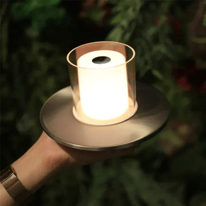 Candlelight – Stylish Induction Lamp with LED Technology