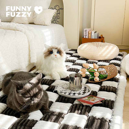 PetGuard™ – Quilted Scratch-Resistant Sofa Cover