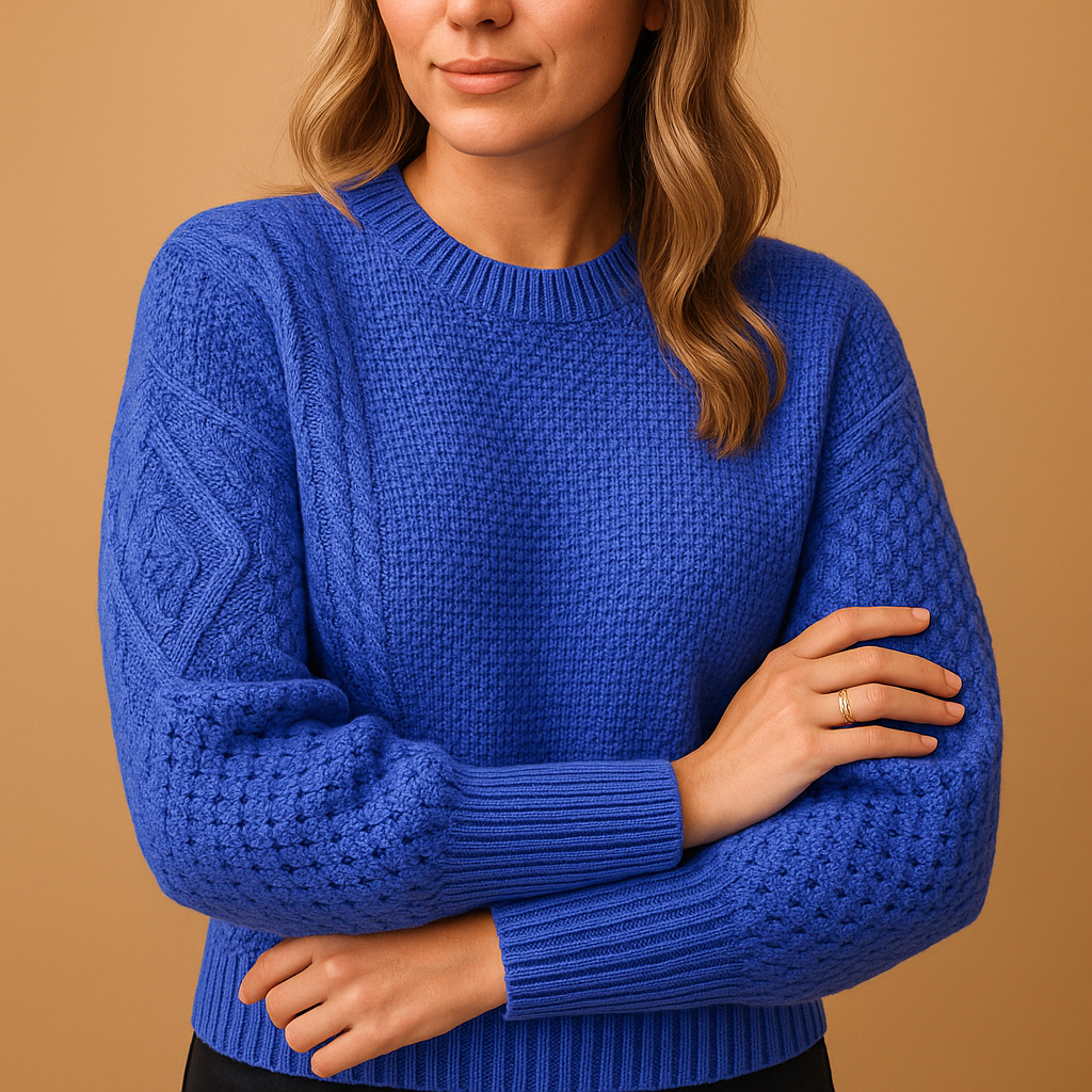 Knitted women’s sweater with crew neck | Yara