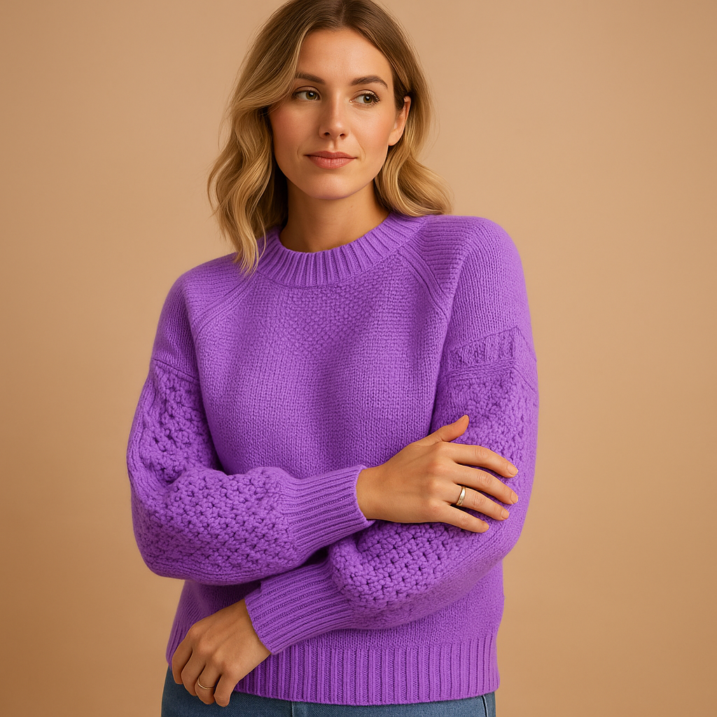 Knitted women’s sweater with crew neck | Yara