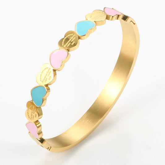 Sweet Hearth Bracelet – Stylish Heart Jewelry Accessory