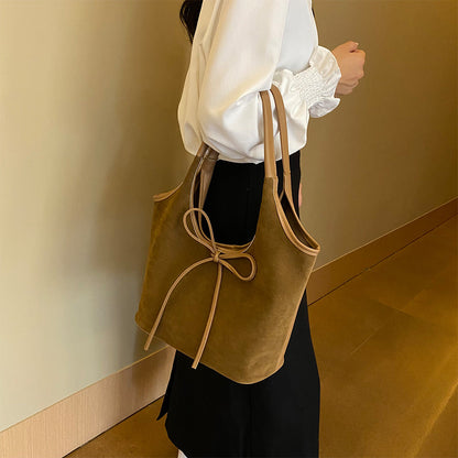 Emma Bow Bag – Elegant and Stylish Handbag with Bow Detail