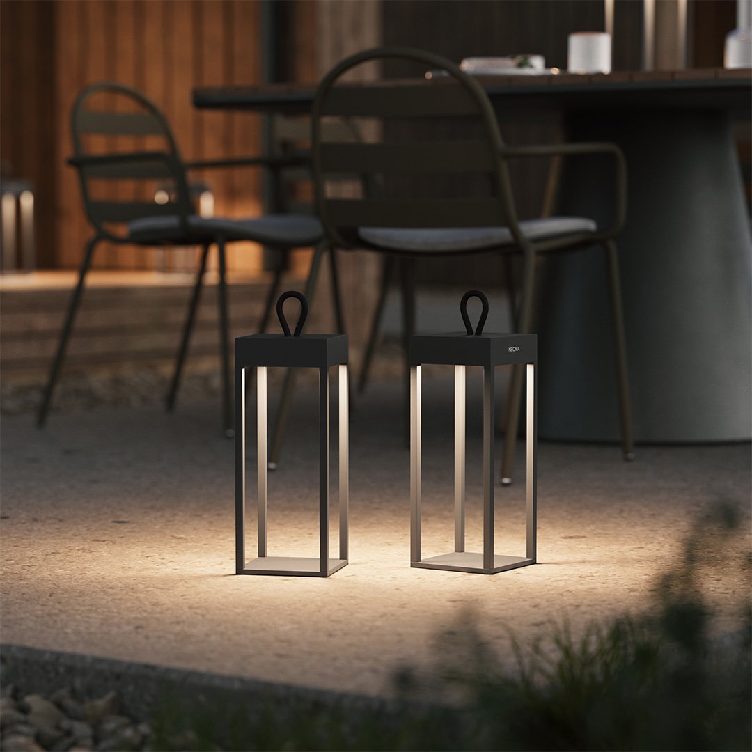 TouchBeam - Compact LED Lamp with Touch Sensitivity